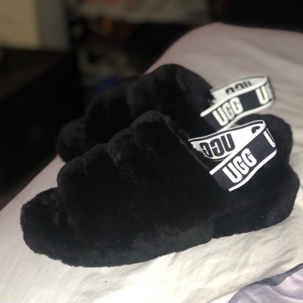 UGG black slippers slides